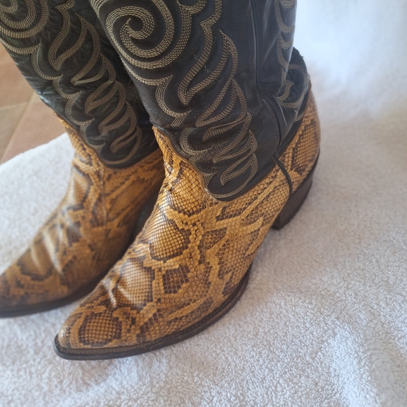 Tony Lama Python Tan and Black Leather Boots - Picture 1 of 9